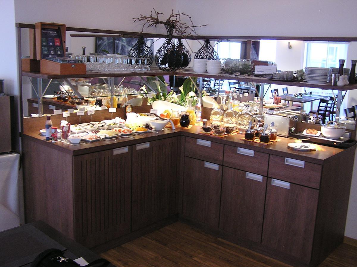 Hotel Zur Promenade Donauwörth Екстериор снимка